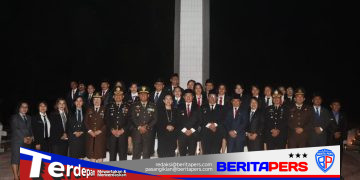 Penuh Khidmat, Kapolres Toraja Utara Pimpin Apel Kehormatan dan Renungan Suci Sambut HUT ke-81 RI