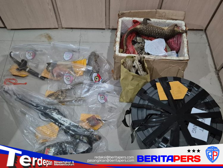 Langkah Tegas Lindungi Kekayaan Hayati, Kejari Simalungun Terima Tersangka Dan Barang Bukti Perkara