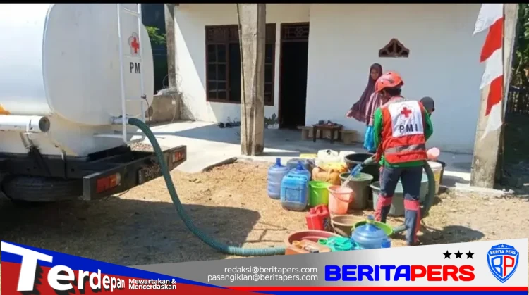 Respons Cepat Keluhan Warga, Bupati Daeng Manye Instruksikan PMI Takalar Salurkan 5.000 Liter Air Bersih Terdampak El Nino