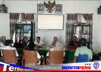 Risnawati Pimpin Rapat Tim Penyusun RKP Desa Barang Palie untuk Perencanaan Pembangunan 2027