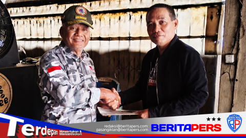 Sekretaris DPP LIDIK PRO Sulsel Apprial Djafar, Serahkan Mandat Pembentukan Pengurus DPD Kota Makassar ke Saiful Dg. Ngemba