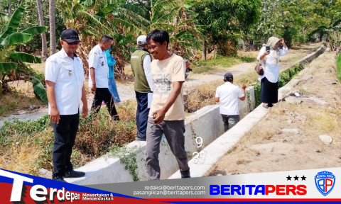 Camat Lanrisang Hasri Hadi Pantau Langsung Progres Pembangunan Tahap Pertama Desa Amassangan