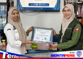 Pj Kades Barang Palie Buka Seminar Kewirausahaan Mahasiswa KKN ITB Nobel Makassar