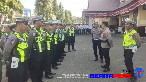 Bukan Sekadar Mengatur Jalan, Waka Polres Parepare Tekankan Teguran Edukatif kepada Pengendara