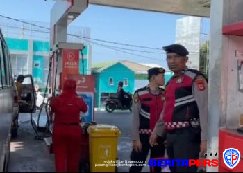 Antisipasi Antrean dan Gangguan Kamtibmas, Sat Samapta Polres Parepare Patroli Sejumlah SPBU