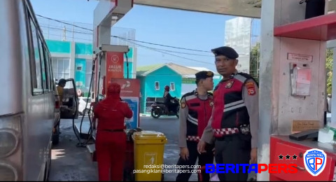 Antisipasi Antrean dan Gangguan Kamtibmas, Sat Samapta Polres Parepare Patroli Sejumlah SPBU
