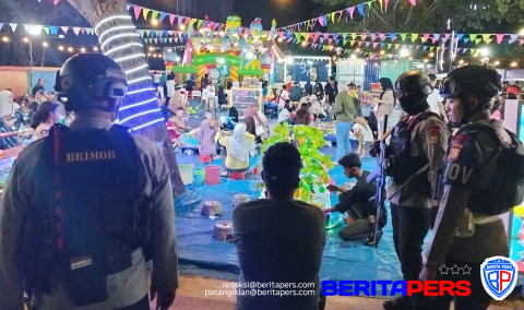 Patroli Harkamtibmas, Batalyon B Pelopor Brimob Polda Sulsel Sambangi Sejumlah Lokasi di Parepare