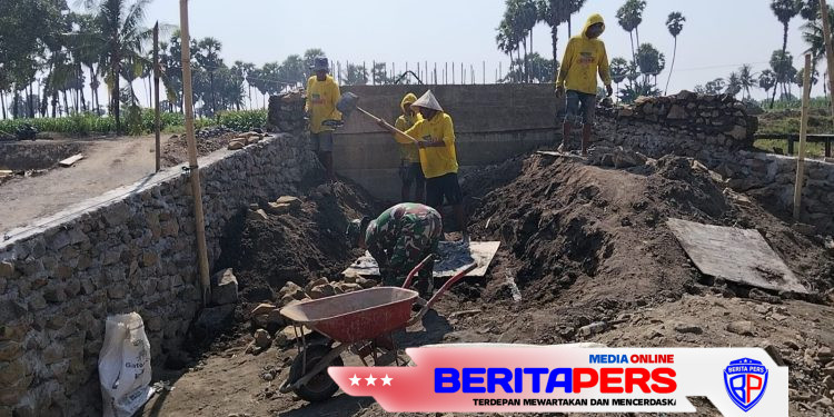 Kemanunggalan TNI-Rakyat Nyata dalam Pengerjaan Jembatan Beton Dusun Jatia