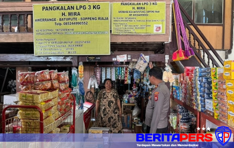 Polsek Soppeng Riaja Pantau LPG 3 Kg, Stok Aman dan Penyaluran Diawasi Ketat