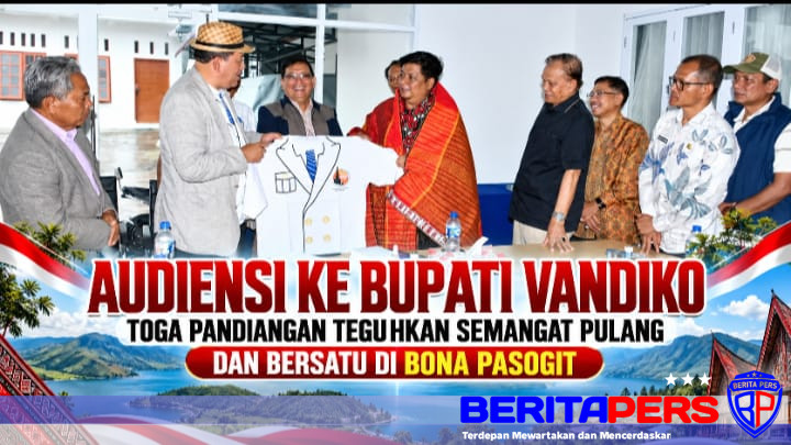 Audiensi ke Bupati Vandiko, Toga Pandiangan Teguhkan Semangat Pulang dan Bersatu di Bona Pasogit