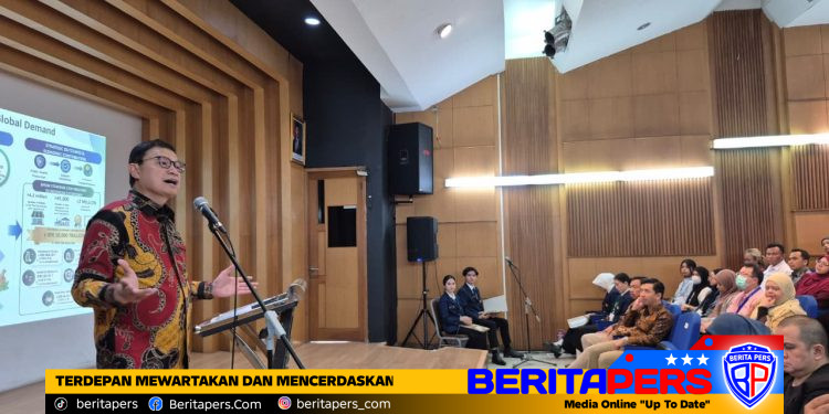 Taruna Ikrar Kepala BPOM Ajak Akademisi Jadi Pemimpin Perubahan, Perkuat Kedaulatan Obat dan Ketahanan Pangan Nasional