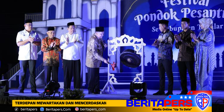 Bupati Daeng Manye Resmi Buka Festival Pondok Pesantren se-Kabupaten Takalar 2026