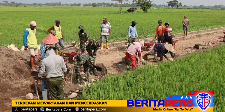 Wujudkan Desa Bebas Longsor, Satgas TMMD Ke130 Kodim 1409 Gowa Kebut Pengerjaan Talud
